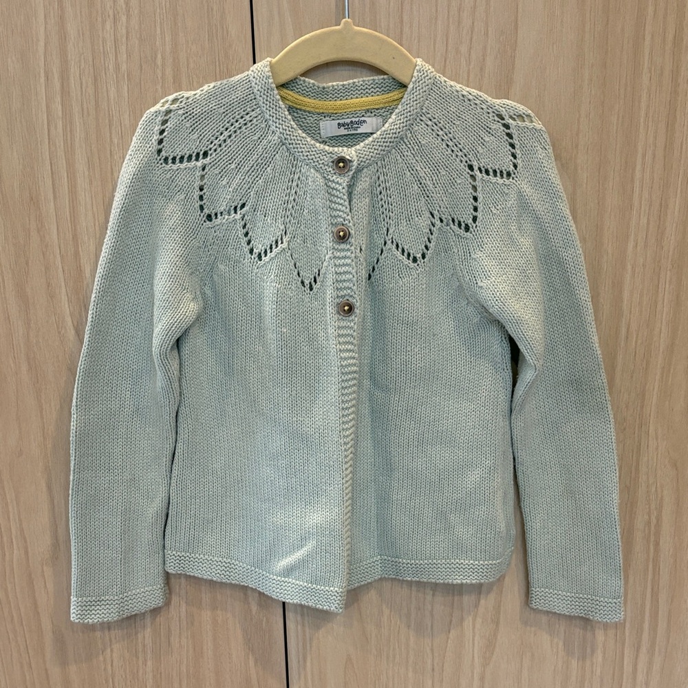 Baby Boden Mint Green Knit Cardigan. Size 3-4Y